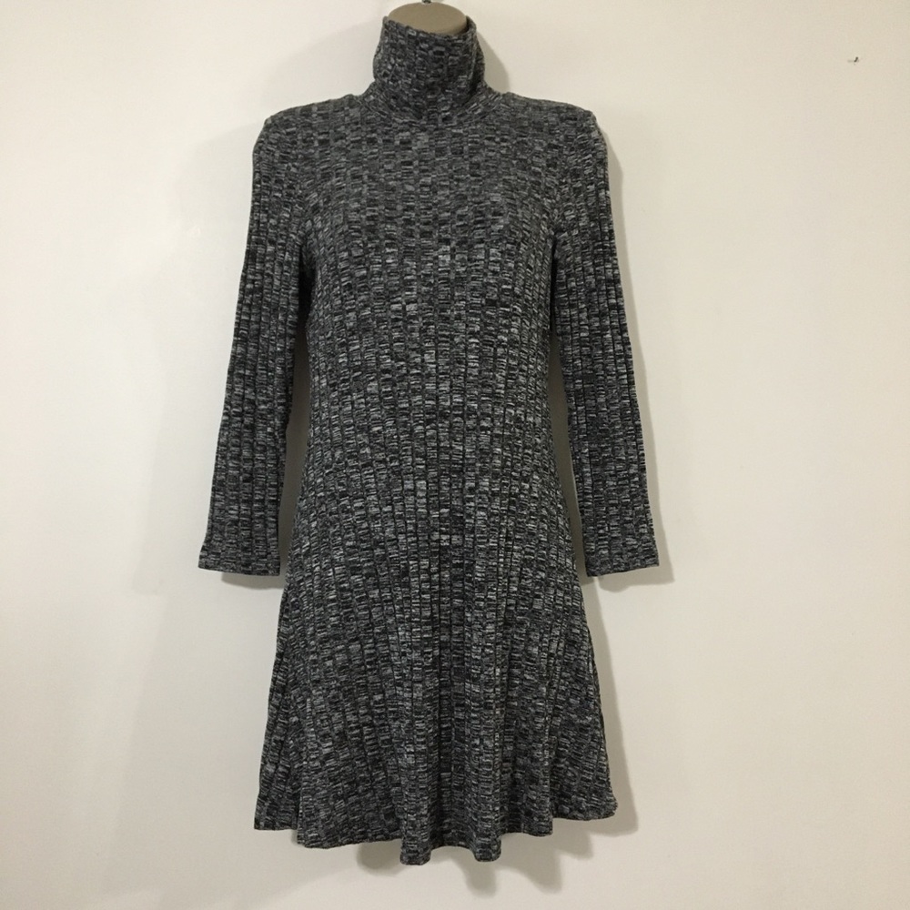 American Eagle ribbed sweater dress. Size small.